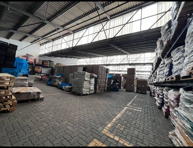 2,053M² WAREHOUSE TO LET IN BLACKHEATH INDUSTRIAL